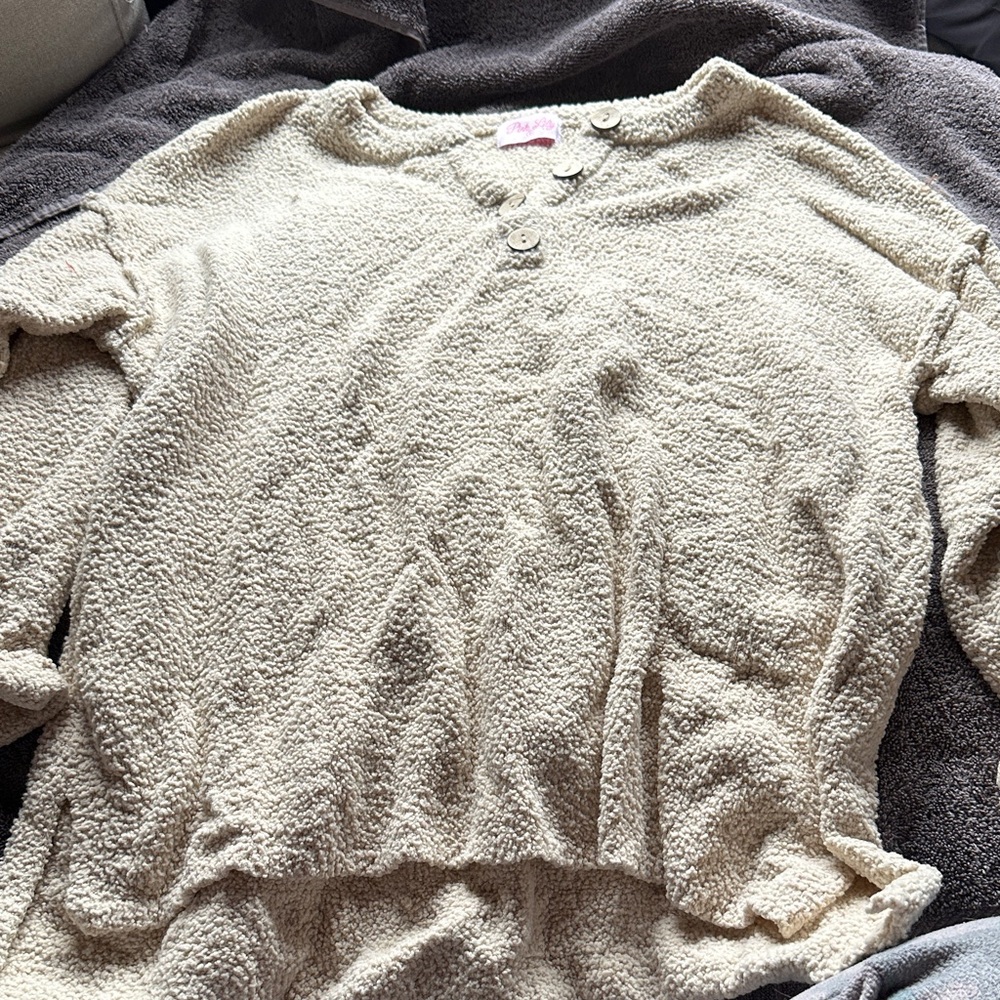 Pink Lily Cream V-Neck Sweater